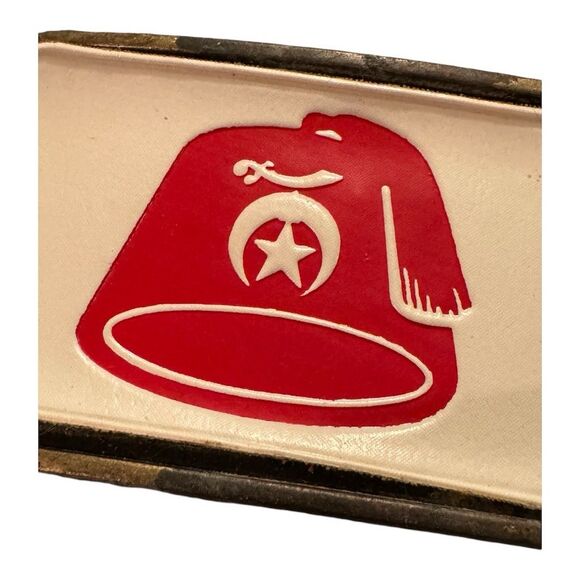 Vintage Red Shriners Hat Emblem Belt Buckle - Picture 2 of 4